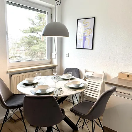 Apartament Cozy Two Bedroom In *